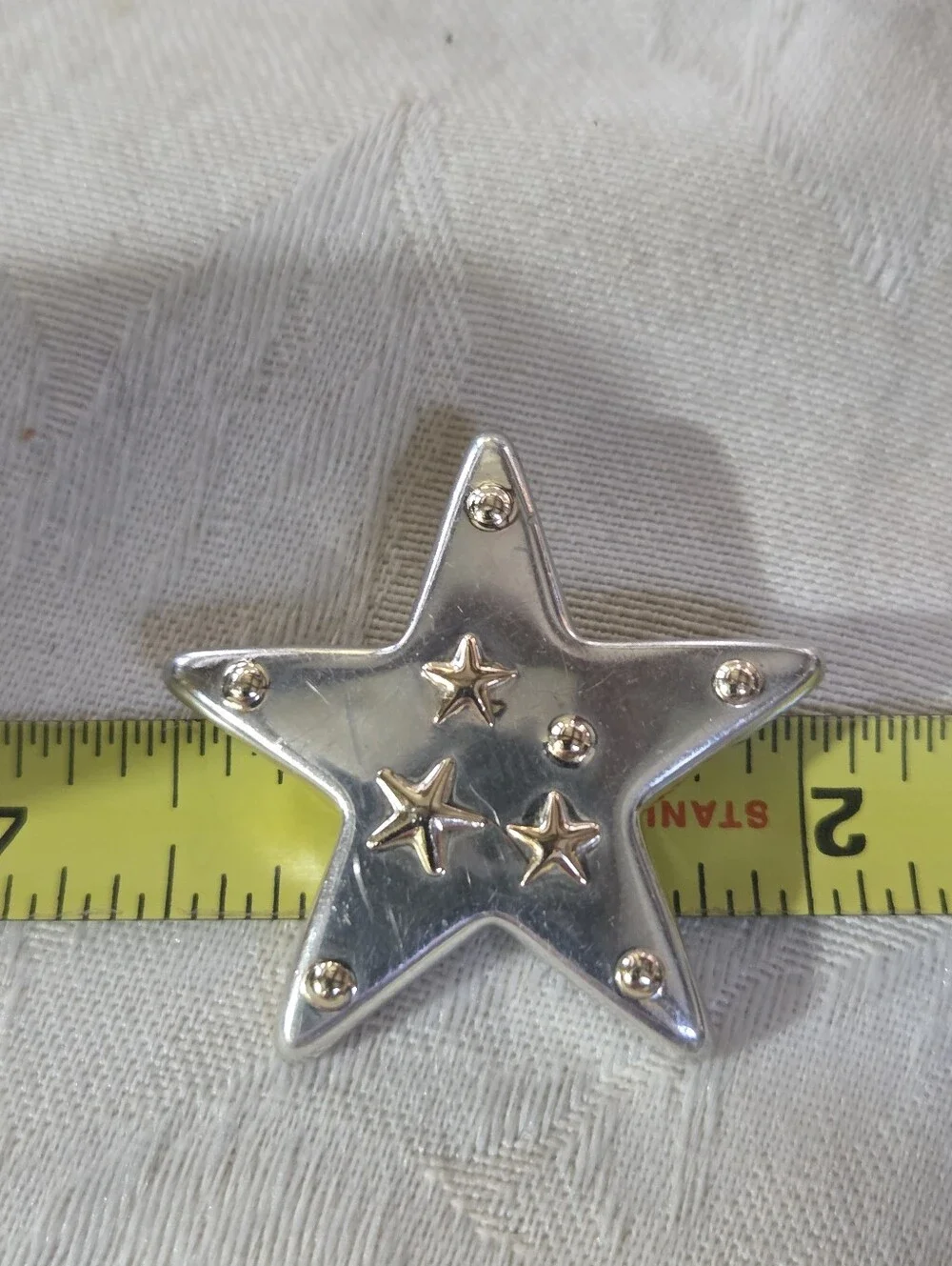 Designer Star Brooch in Sterling Silver and 18k Yellow Gold